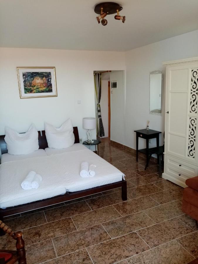 Appartamento Casa Di Marko 105 M2 Garden Rovigno Esterno foto